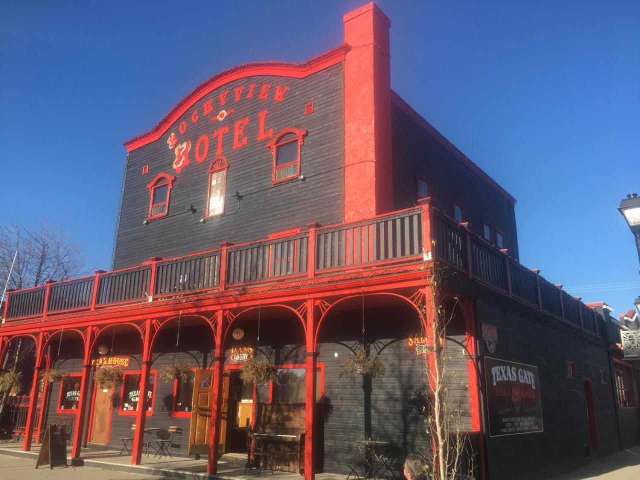 The Cochrane Rockyview Hotel Exterior foto